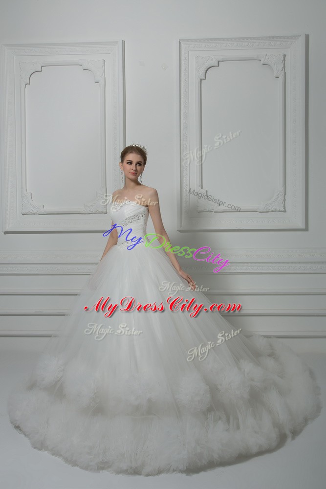 Court Train Ball Gowns Wedding Dresses White Sweetheart Tulle Sleeveless Lace Up