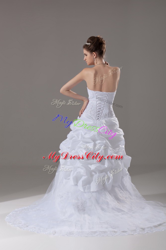 Comfortable Sleeveless Tulle Brush Train Lace Up Wedding Dress in White with Beading and Lace and Pick Ups