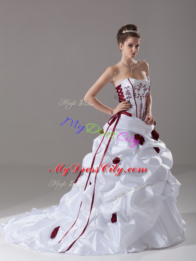 Sweetheart Sleeveless Brush Train Lace Up Bridal Gown White Taffeta