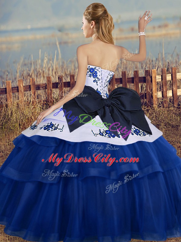 Olive Green Quinceanera Gown Military Ball and Sweet 16 and Quinceanera with Embroidery and Bowknot Sweetheart Sleeveless Lace Up