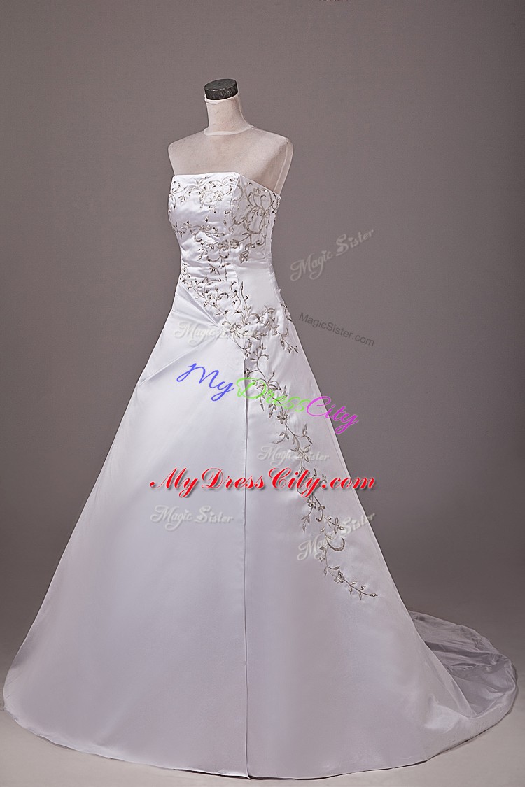 Beauteous Ball Gowns Sleeveless White Bridal Gown Brush Train Lace Up