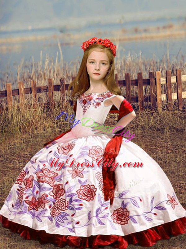 Sleeveless Embroidery Lace Up Little Girls Pageant Dress