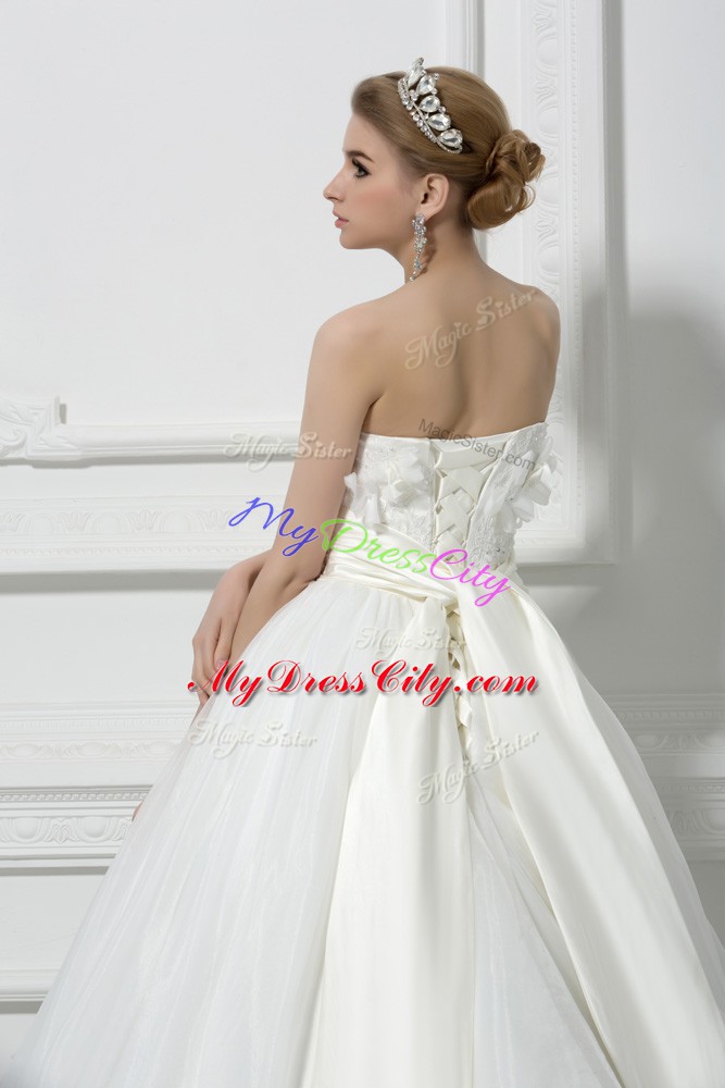 Sleeveless Brush Train Lace Up Lace and Appliques and Hand Made Flower Wedding Gown