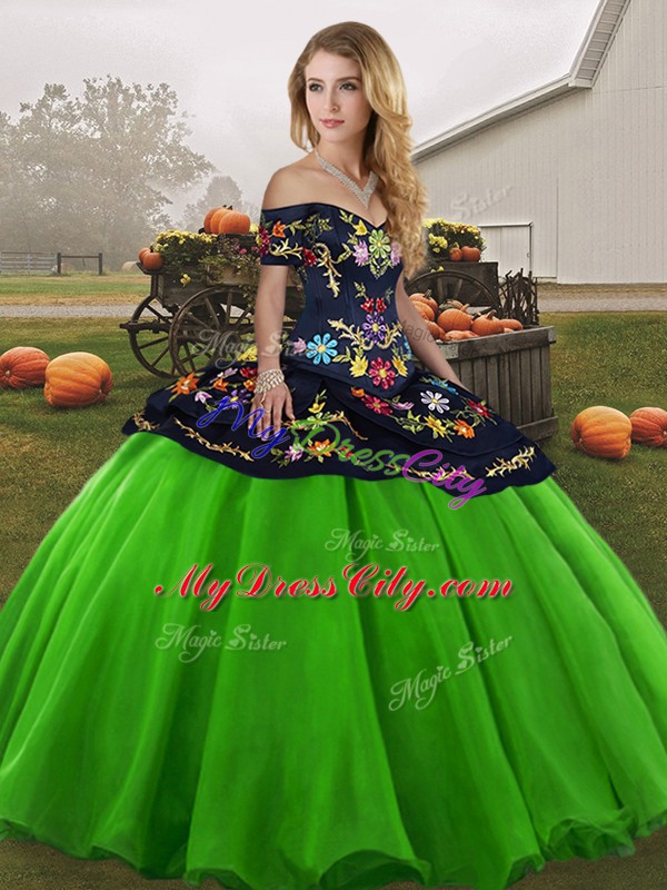 Luxury Tulle Off The Shoulder Sleeveless Lace Up Embroidery Quinceanera Dresses in Green