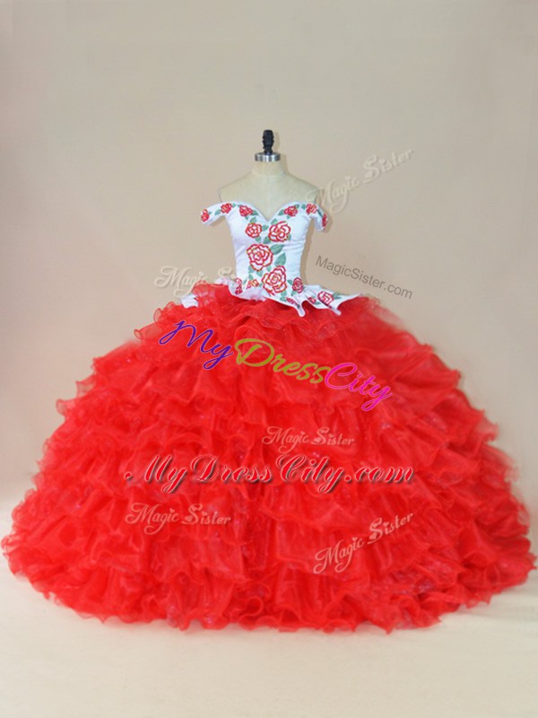 Decent Sleeveless Embroidery and Ruffles Lace Up Ball Gown Prom Dress with White And Red Brush Train