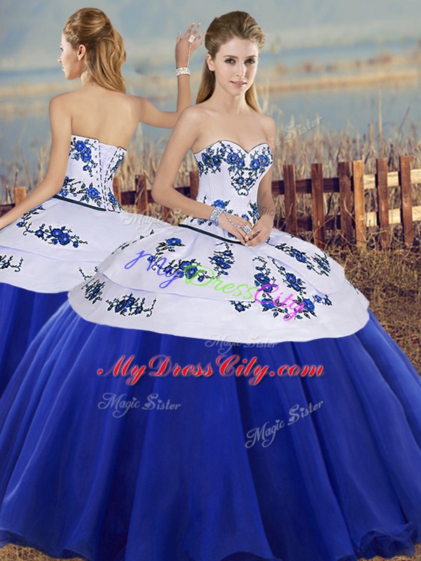 Royal Blue Ball Gowns Tulle Sweetheart Sleeveless Embroidery Floor Length Lace Up Quinceanera Dresses