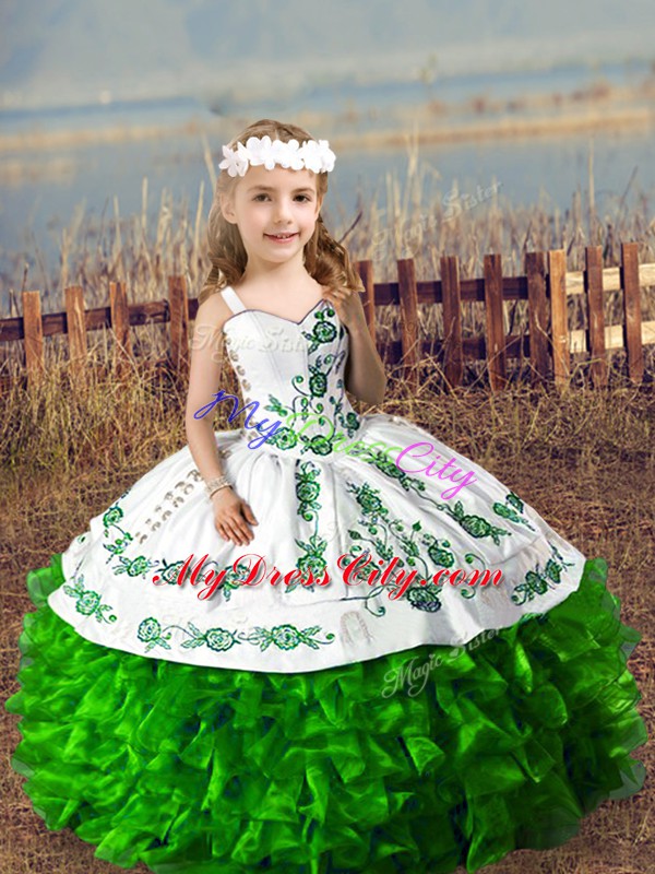 Straps Sleeveless Organza Little Girl Pageant Gowns Embroidery and Ruffles Lace Up