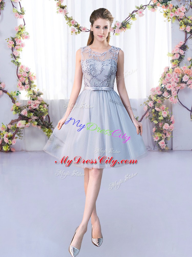 Enchanting Knee Length Lace Up Quinceanera Court of Honor Dress Grey for Wedding Party with Lace and Belt