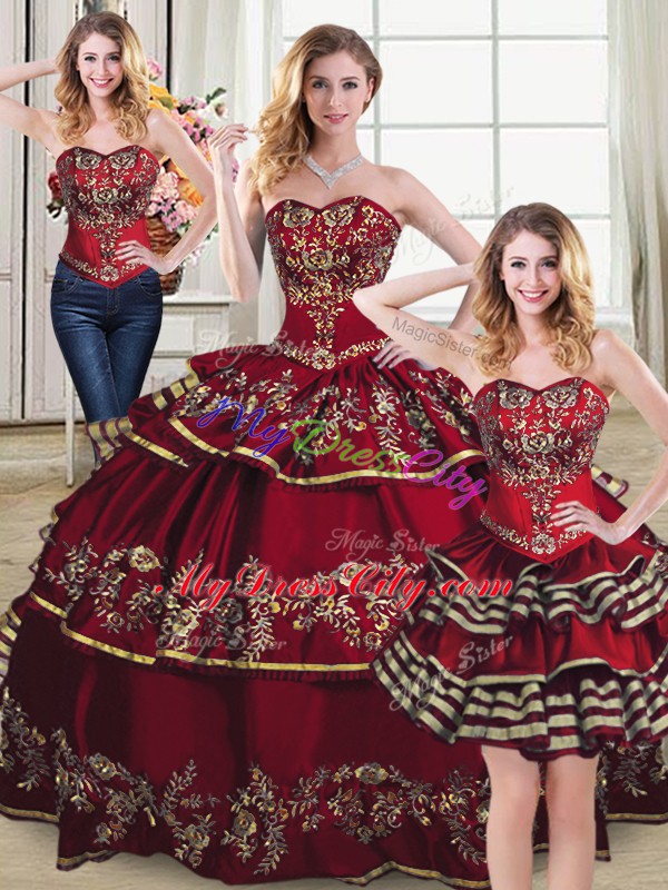 On Sale Floor Length Lace Up 15th Birthday Dress Wine Red for Sweet 16 and Quinceanera with Embroidery and Ruffled Layers