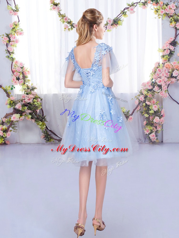 V-neck Short Sleeves Bridesmaid Dresses Knee Length Appliques Light Blue Tulle