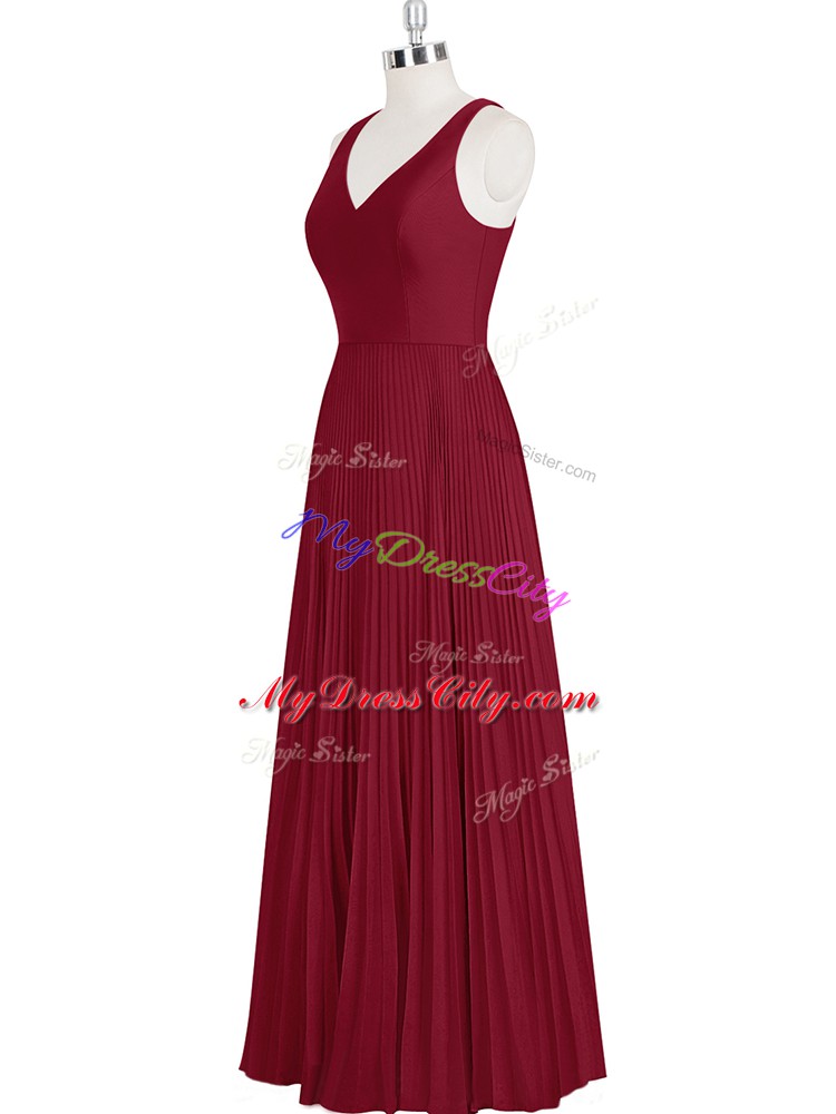 Fashionable Wine Red Zipper V-neck Sleeveless Floor Length Prom Evening Gown Pleated