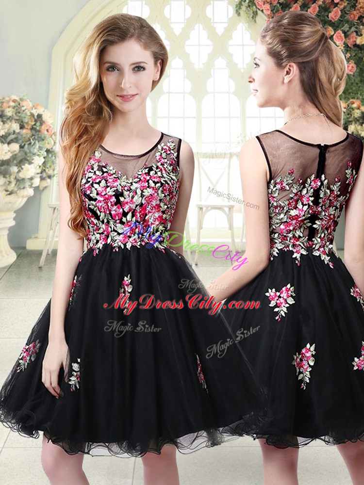 Decent Black A-line Tulle Scoop Sleeveless Embroidery Mini Length Zipper Prom Dresses