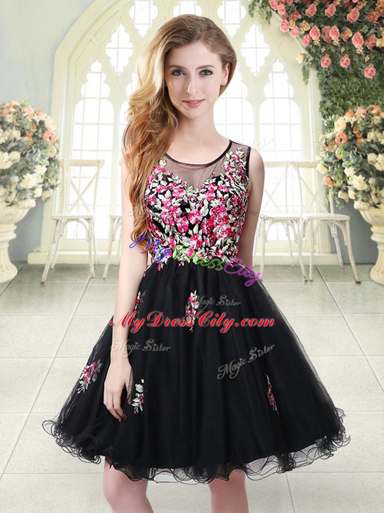 Decent Black A-line Tulle Scoop Sleeveless Embroidery Mini Length Zipper Prom Dresses