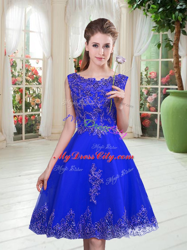 Deluxe Sleeveless Lace Up Knee Length Beading and Appliques Prom Party Dress