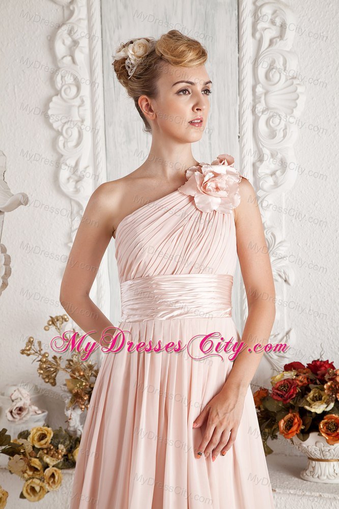 Flowers Decorate Single Shoulder Sweep Train Ruched Bridesmaid Dress