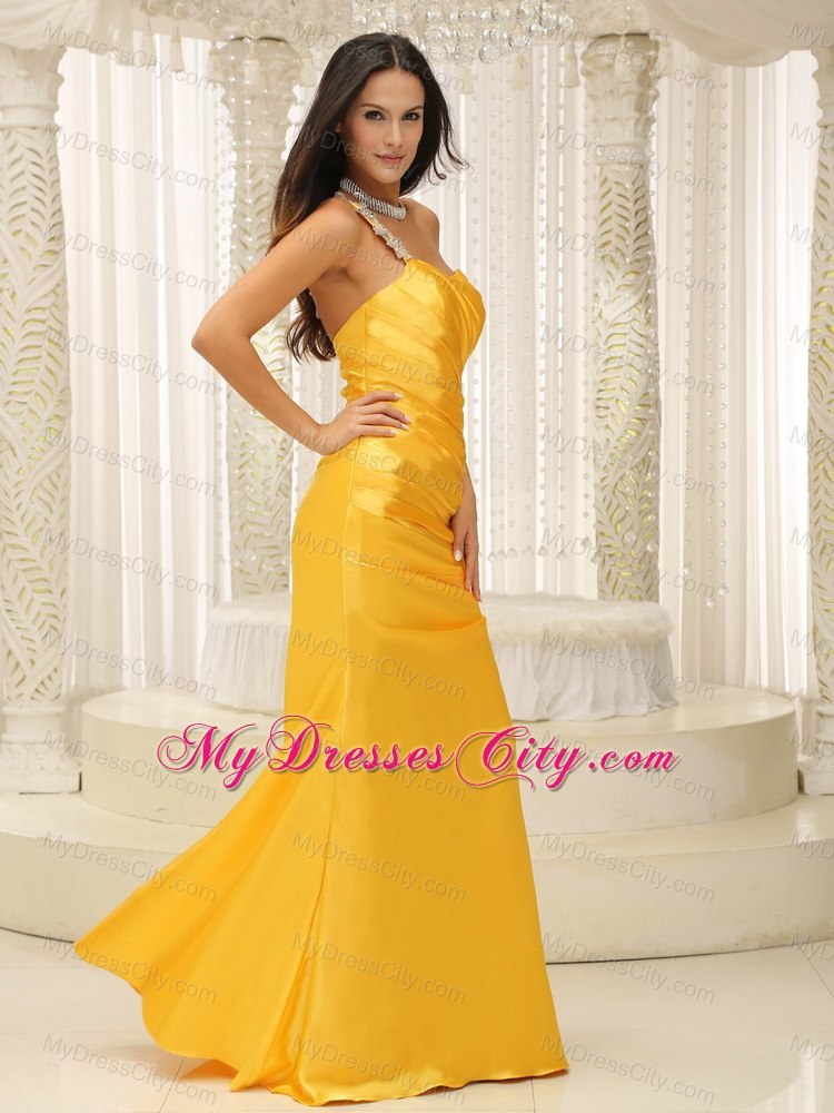 Appliques Decorate 2013 Yellow One Shoulder Prom Dress