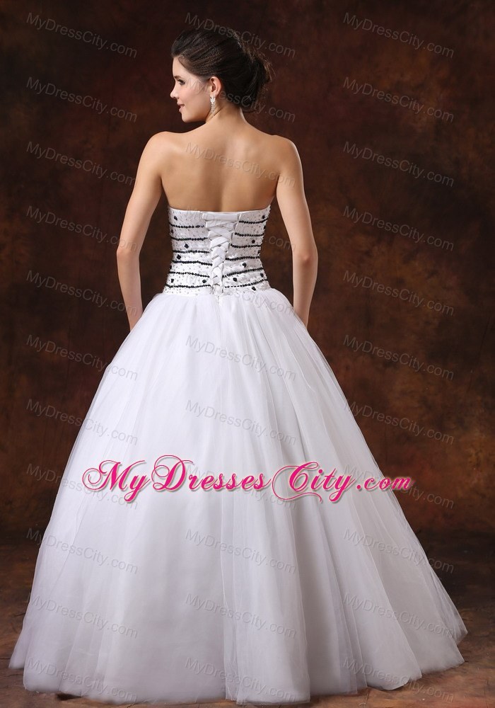 Cheap White Ball Gown Beaded Tulle Prom Dress with Strapless