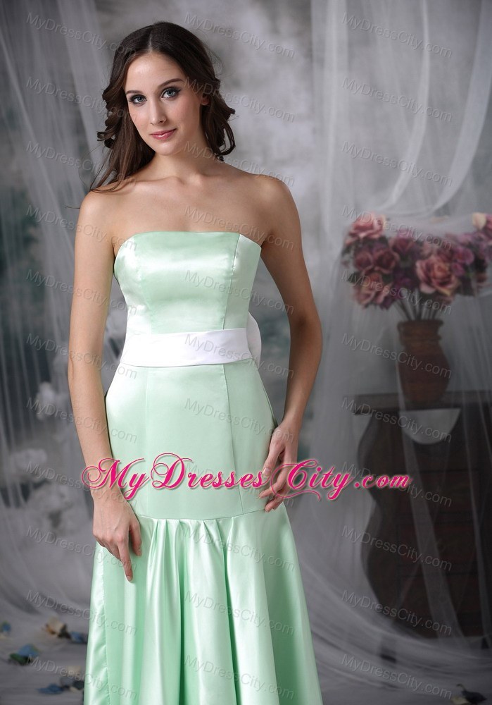 Elegant Apple Green Column Strapless Sash Maid of Honor Dress