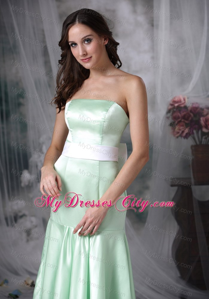 Elegant Apple Green Column Strapless Sash Maid of Honor Dress