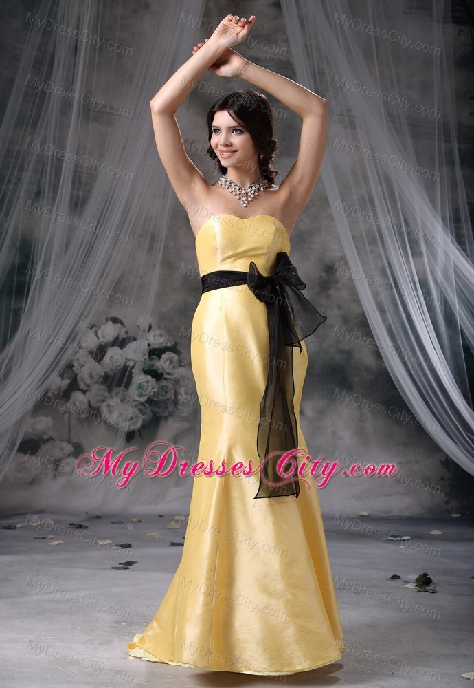 Mermaid Yellow Sweetheart Maid of Honor Dress with Black Sash