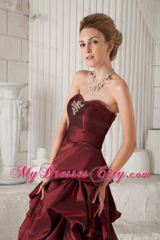 Sweetheart Beading and Pick-ups Knee-length Junior Bridesmaid Dress