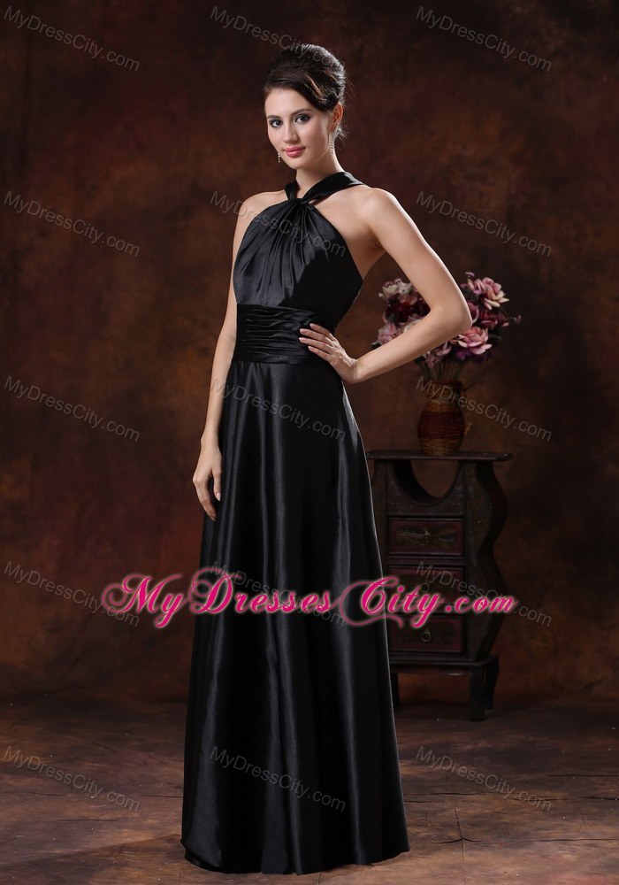 Cool Strap Neck Column Ruched Halter Black Prom Dress In 2013