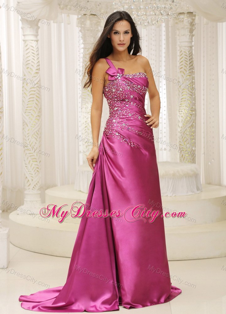 Charming One Shoulder Beaded Decorated Satin Prom Dress in Fuchsia