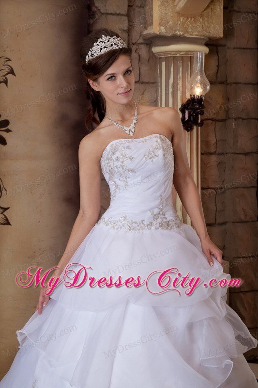 Ball Gown Strapless Appliques White 2013 Pretty Quinceanera Dress