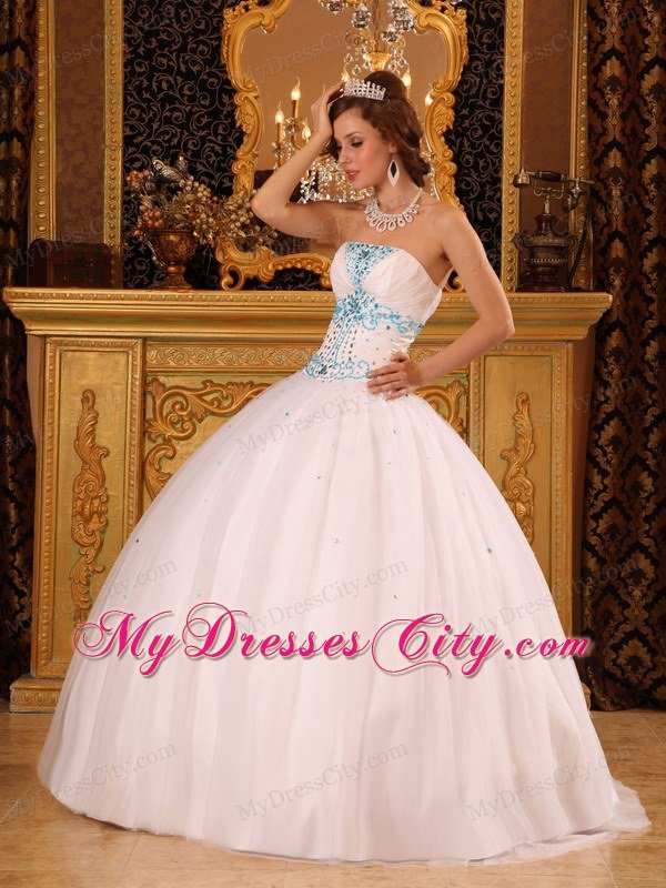 Pretty Strapless Beading White Tulle Corset up Quinceanera Dress