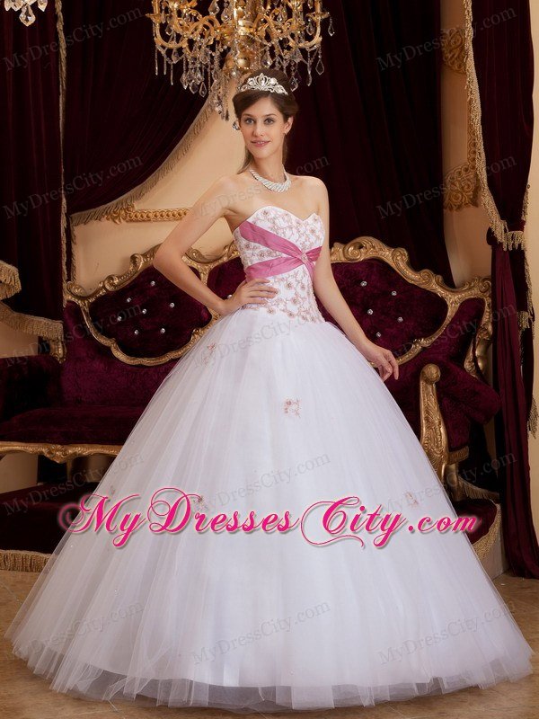 Princess Sweetheart Appliques White 2013 Sweet Sixteen Dresses