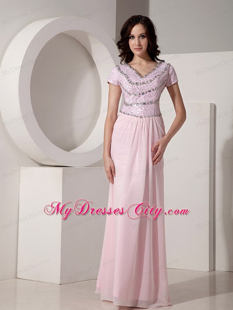 Empire V-neck Baby Pink Celebrity Dress Chiffon Beading Short Sleeves