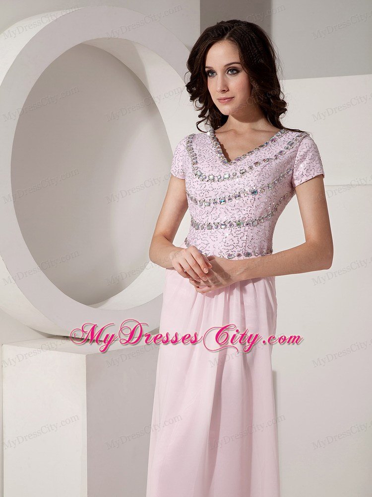 Empire V-neck Baby Pink Celebrity Dress Chiffon Beading Short Sleeves