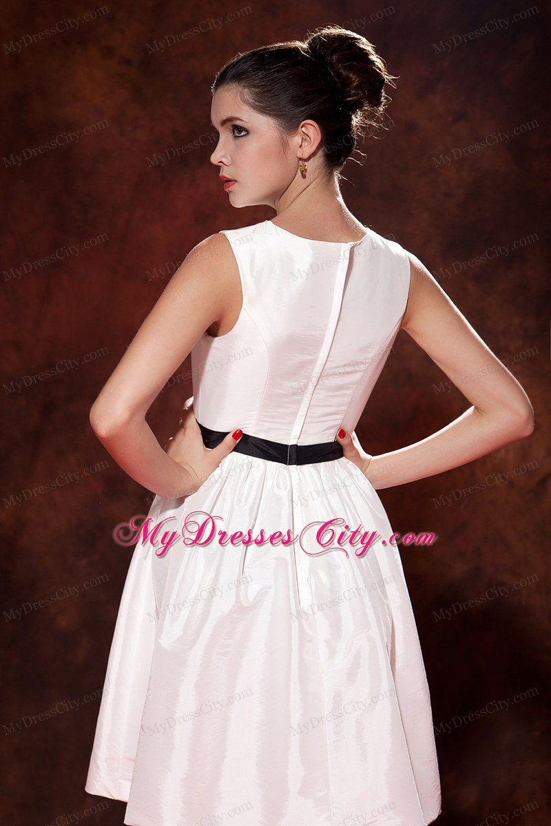 White Prom Dress Bateau Mini-length with Exposited Zipper Back