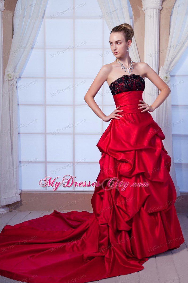 2014 Hot Red A-line Strapless Beaded Lace Bridal Gown with Chapel Train