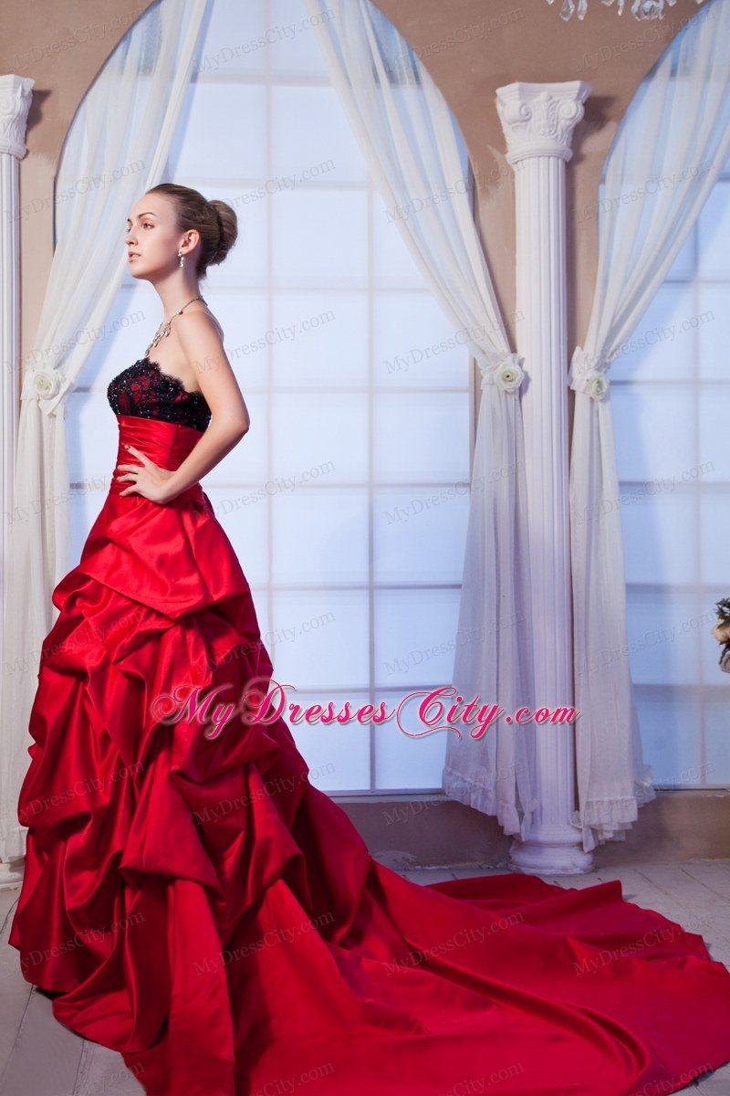 2014 Hot Red A-line Strapless Beaded Lace Bridal Gown with Chapel Train