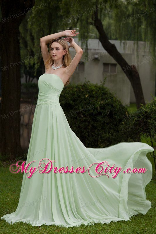 Apple Green Empire Strapless Celebrity Dress with Court Train