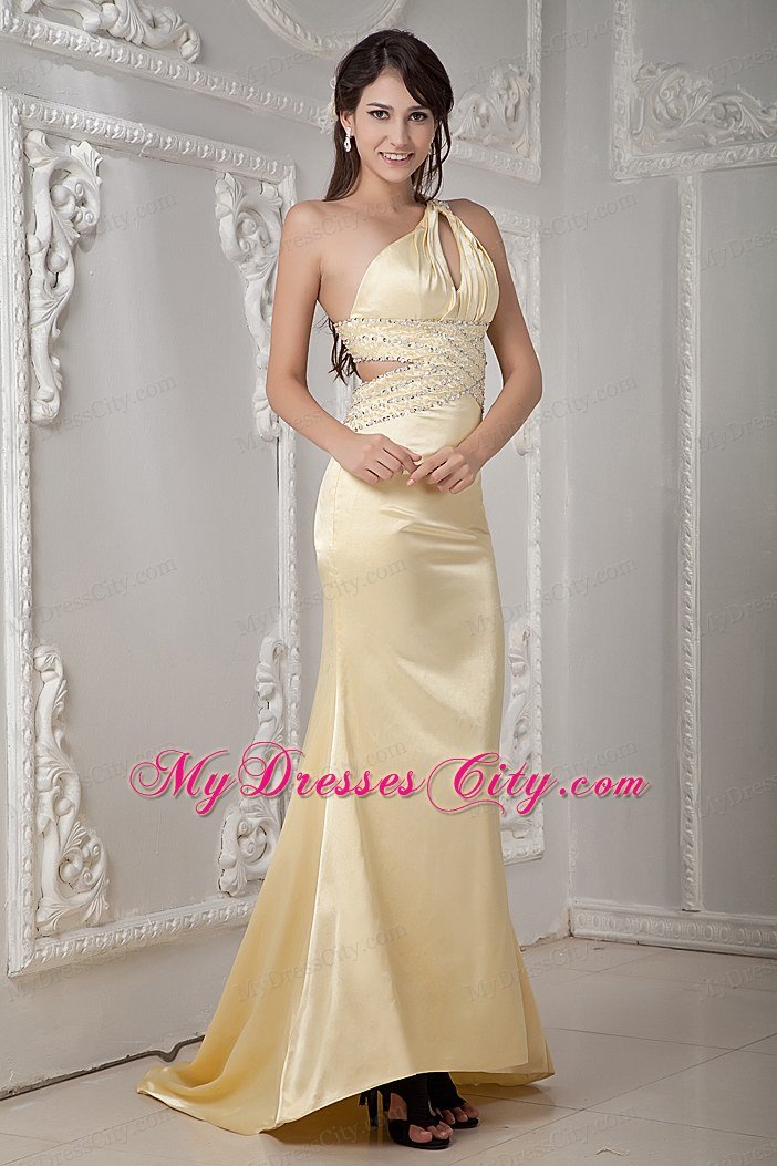 Light Yellow Single Shoulder Beading Trumpet Celebrity Dress