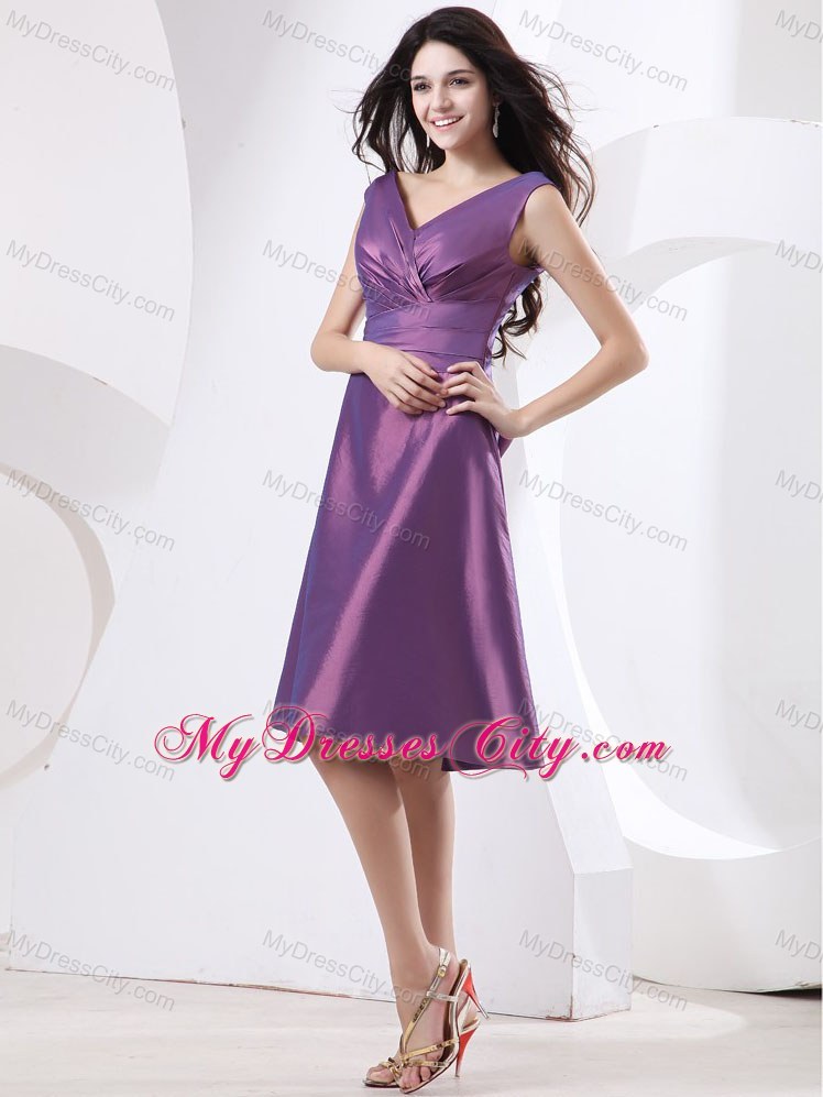 Memorable Simple V-neck Purple Knee-length Bowknot Bridesmaid Dresses