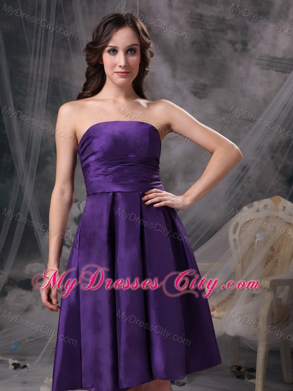 Customize Eggplant Purple A-line Strapless Knee-length Bridesmaid Dress