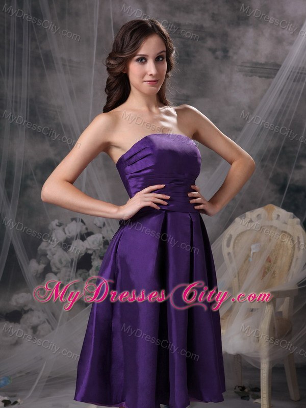 Customize Eggplant Purple A-line Strapless Knee-length Bridesmaid Dress