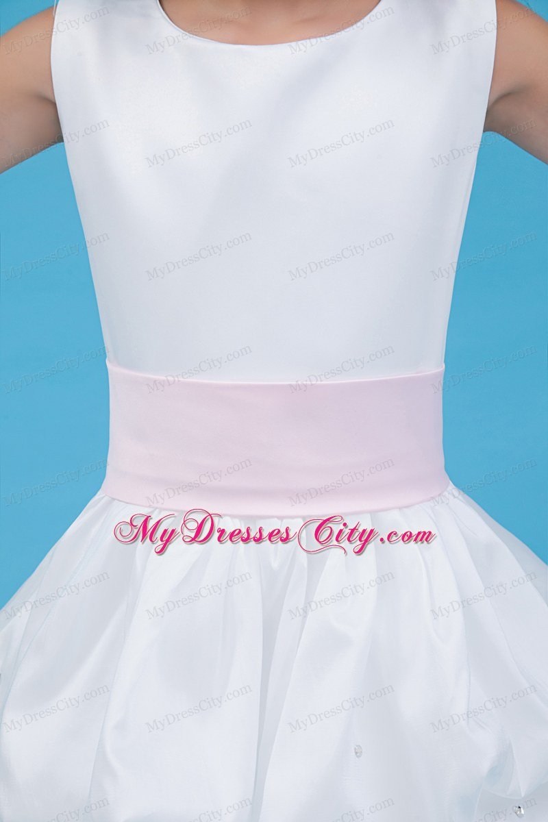 Floor-length White Flower Girl Dress A-line Style with Scoop and Belt