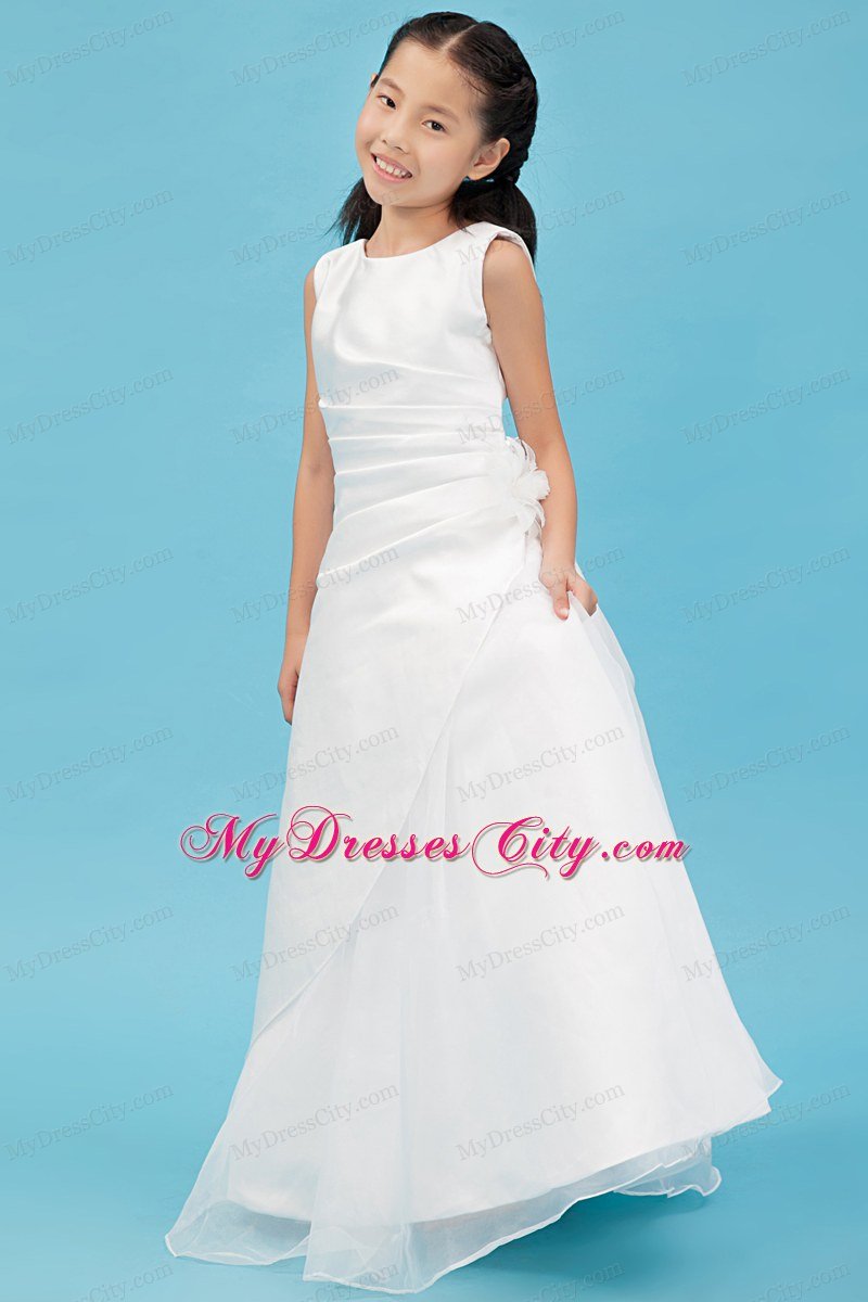 A-line Floor-length Flower Girl Dress Scoop Neckline with Appliques