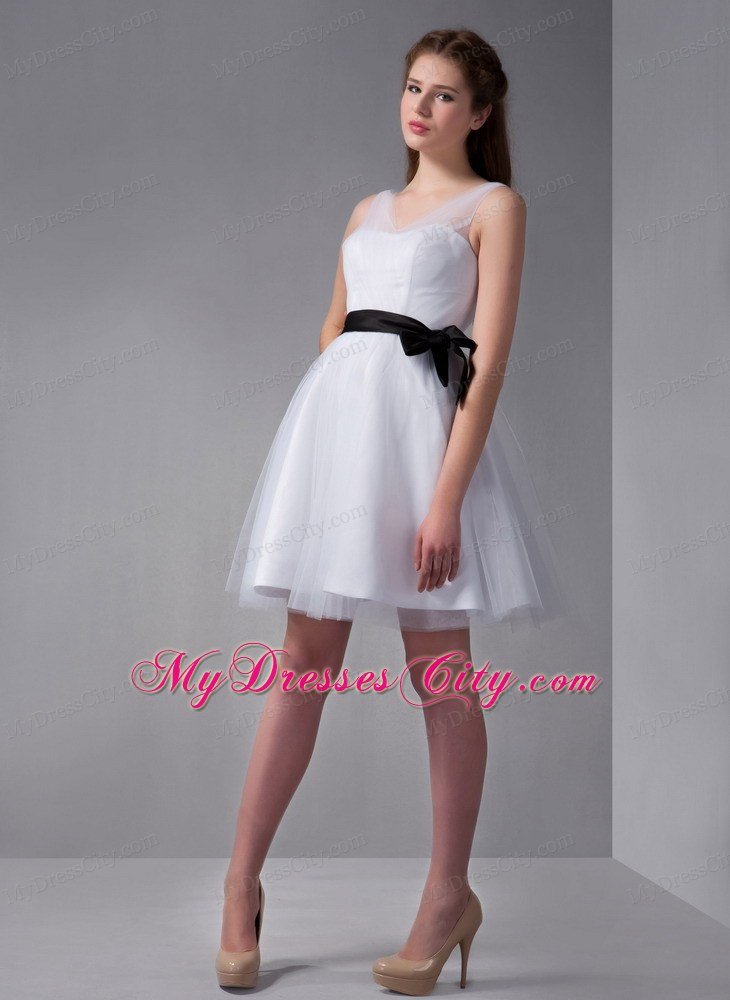 White Homecoming Dresses with Sheer Straps Black Sash Mini-length