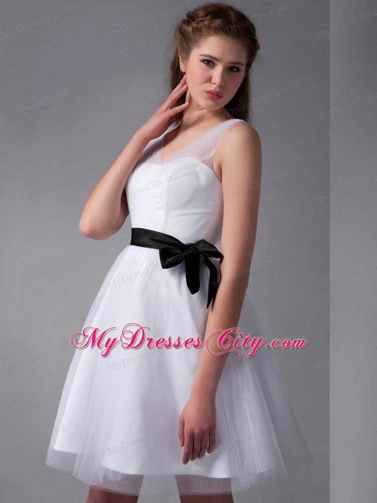 White Homecoming Dresses with Sheer Straps Black Sash Mini-length