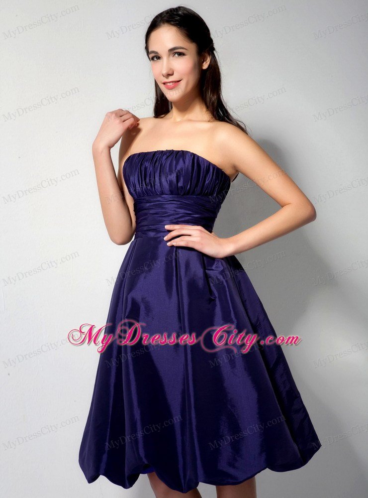 Dark Purple Pleated Strapless Knee-length Dress for Homecoming