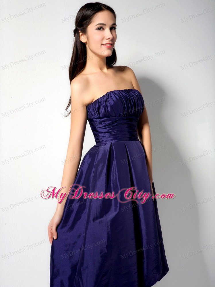 Dark Purple Pleated Strapless Knee-length Dress for Homecoming