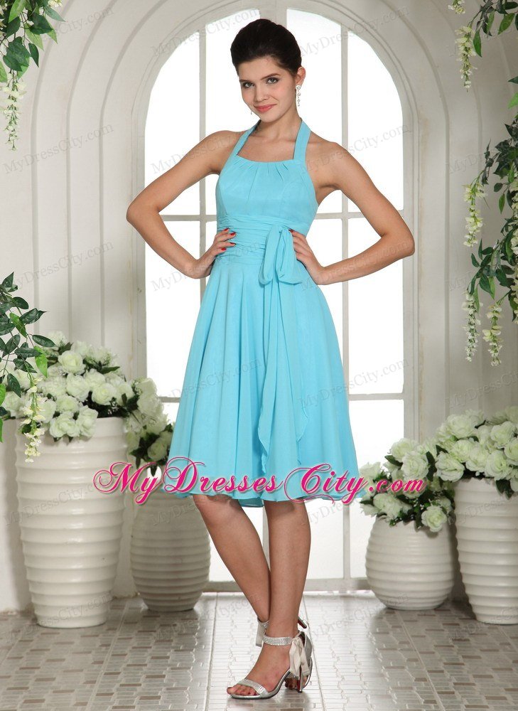 Knee-length Halter Aqua Blue Chiffon Homecoming Dresses Sashed