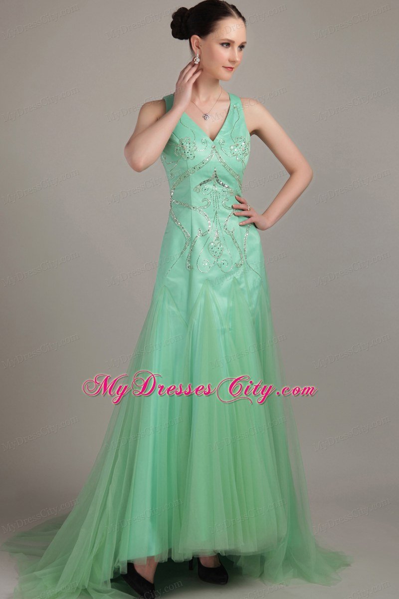 Apple Green Sweep Train Homecoming Dress V- neck Tulle Beaded