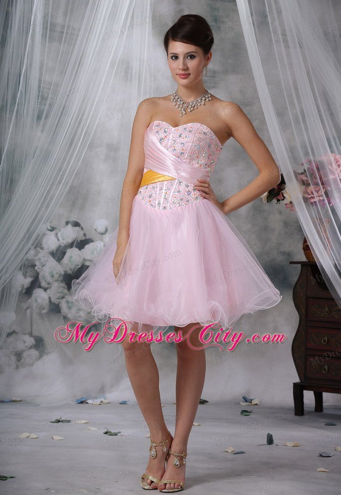 Beaded Decorate Bodice Baby Pink Short Prom Dress For 2013