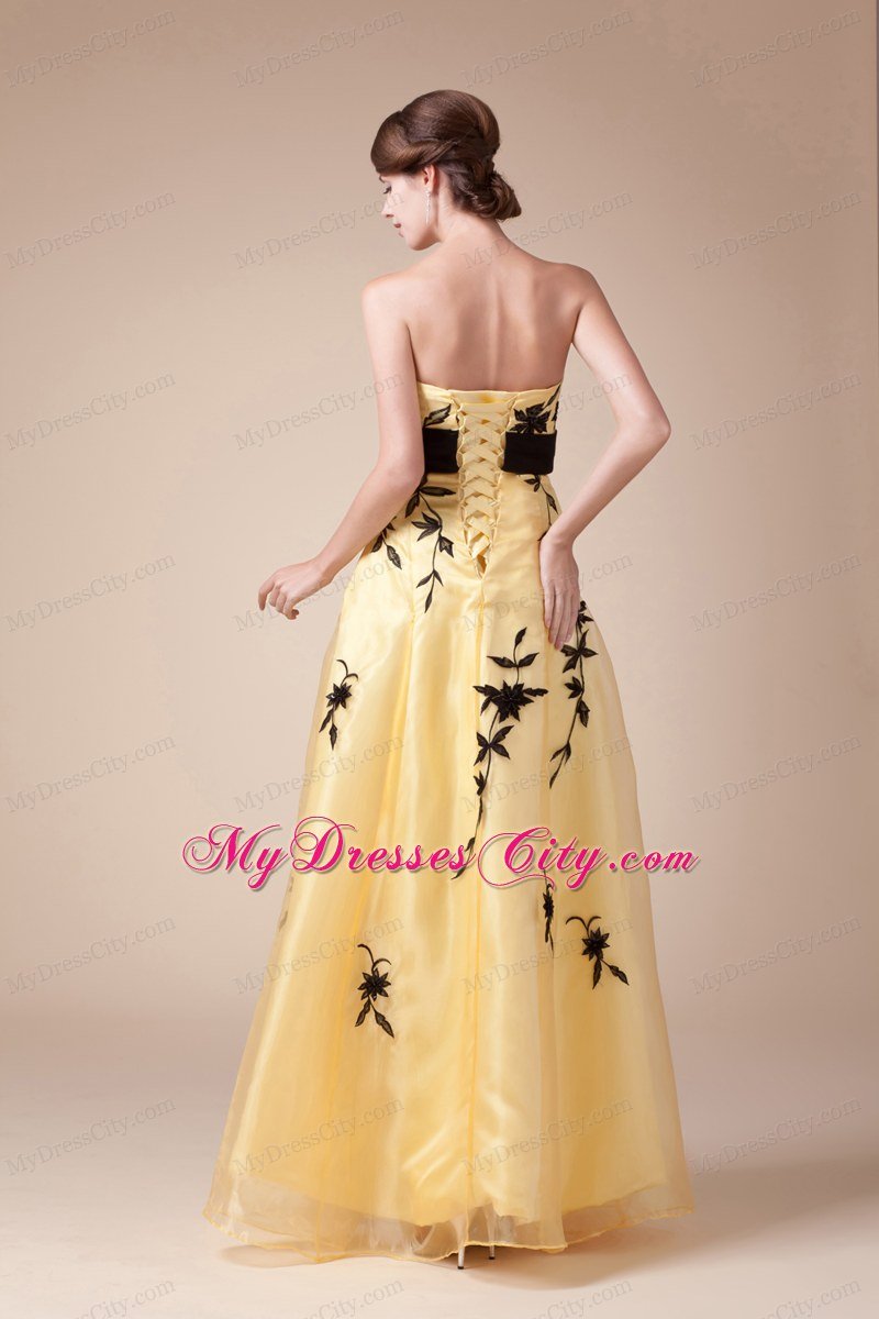 Exclusive Strapless Embroidery Yellow Prom Gown with Black Bowknot